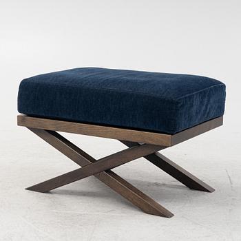 A 'Bond' stool, Slettvoll, Norway.
