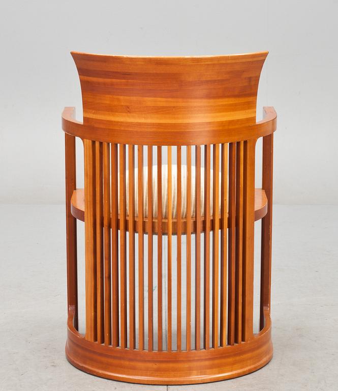 KARMSTOL, Frank Lloyd Wright, Cassina 1986.