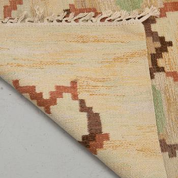 Judith Johansson, a "Bästhult", flat weave, c 244 x 170 cm, signed JJ:.