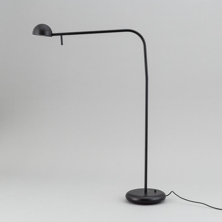 Ichiro Iwasaki, "Pin" Skrivbordslampa, Vibia, 2000-tal.