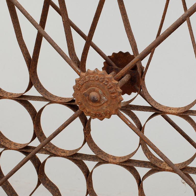 GRINDAR, smidesjärn, 1900-talets början.