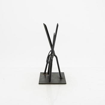 Sven Carlsson, skulptur signerad och daterad 72.