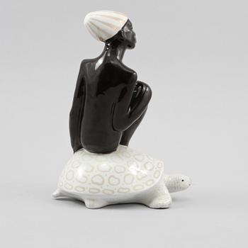 FIGURIN, Mari Simmulson, Upsala-Ekeby, 1900-talets mitt.