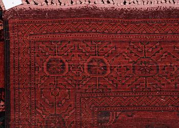 MATTA, Turkmen, ca 209x290 cm.