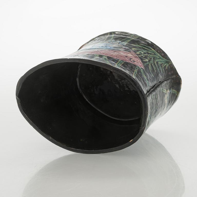 Dorrit von Fieandt, A ceramic vase, monogram signed DF. Unique piece. Latter half of the 20th century.