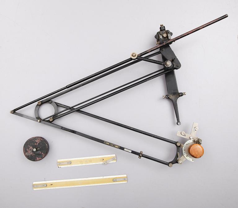 ARKITEKTBORD, 1900-talets första hälft.