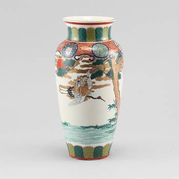 VAS, porslin, Japan, 1900-tal.