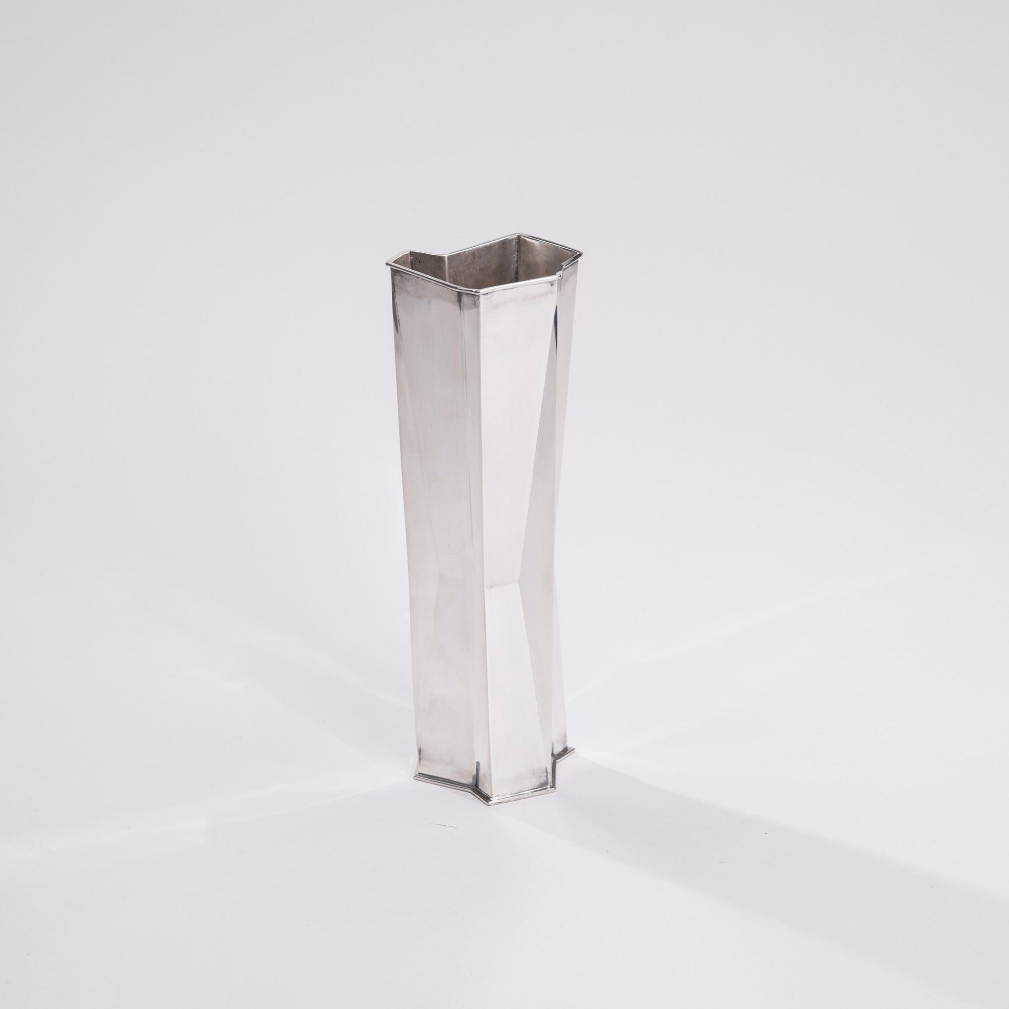 TAPIO WIRKKALA, MALJAKKO, hopeaa, Hopeakeskus, Hämeenlinna 1962. Märkt TW. Paino 356 g.