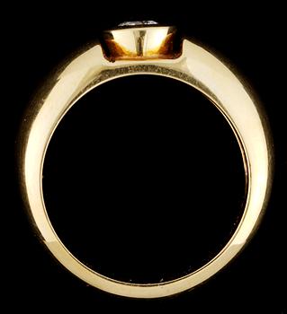 RING, 18k guld med briljantslipad diamant, 0.21 ct.