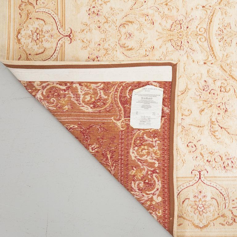 Laura Ashley, rug, machine-made, 186 x 132 cm.