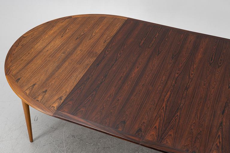 Henning Kjaernulf, matbord, Danmark 1960/70-tal.