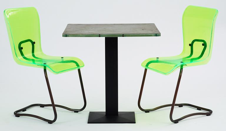 A set of two plastic and metal chairs and a  table 'Kiasma', Källemo AB,  Sweden 2008.