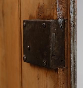 KLÄDSKÅP, 1800-talets andra hälft.