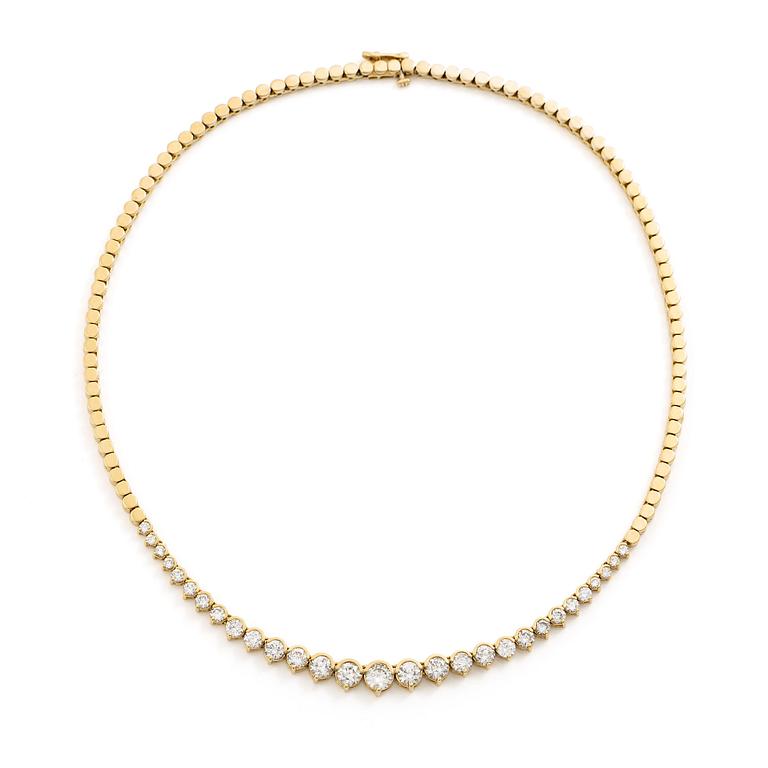 A necklace 14K gold with round brilliant-cut diamonds, second half of the 20th century.