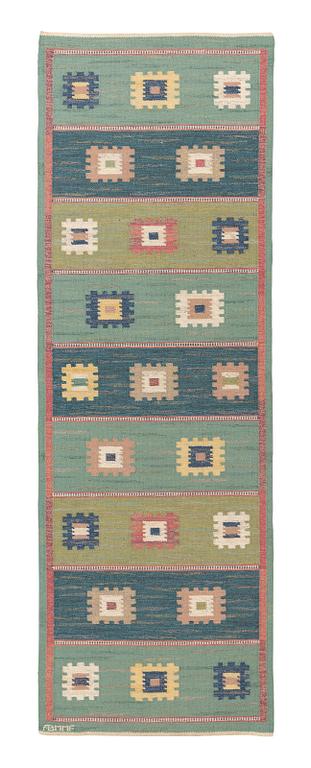 Märta Måås-Fjetterström, a runner, "Grön äng", flat weave, ca 284,5 x 94,5 cm, signed AB MMF.