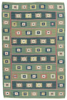 513. Märta Måås-Fjetterström, A CARPET. "Grön äng". Flat weave. 306 x 200,5 cm. Signed AB MMF.