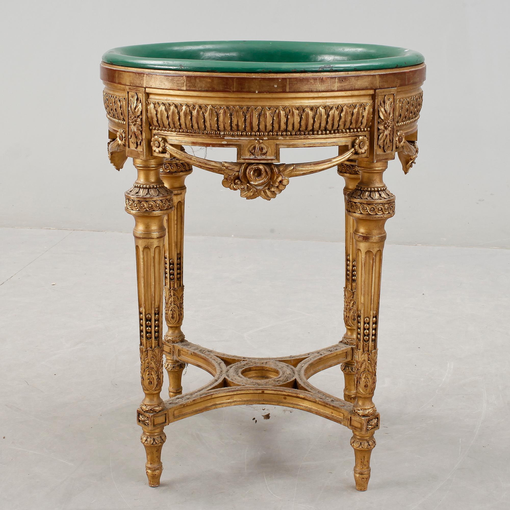 BLOMSTERBORD, Louis XVI-stil, omkr år 1900.