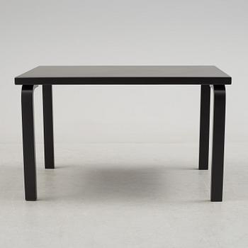 ALVAR AALTO, stolar 4 st och bord för barn.