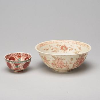 Two South East Asian bowls, one 17th Century, one 20th Cenury.