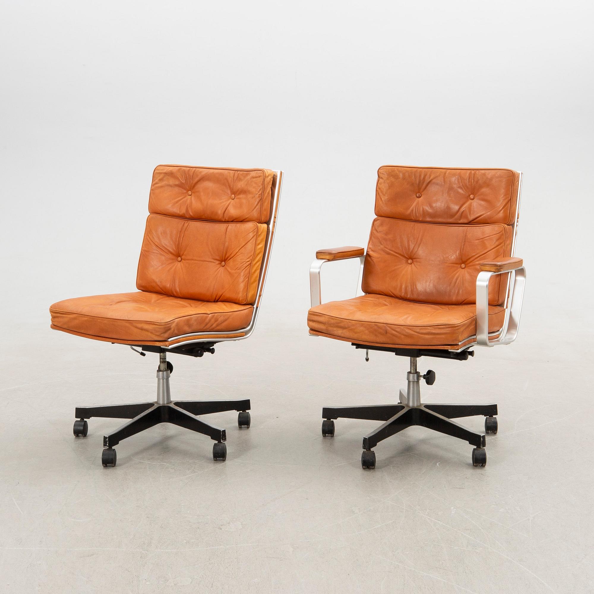 Karl Erik Ekselius, Office chairs, a pair, "Mondo", JOC, Vetlanda, 1970s.