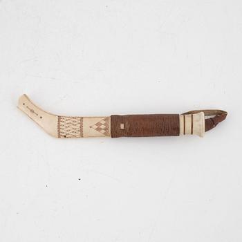 Sigurd Malmfjord, halvhornskniv, monogramsignerad.