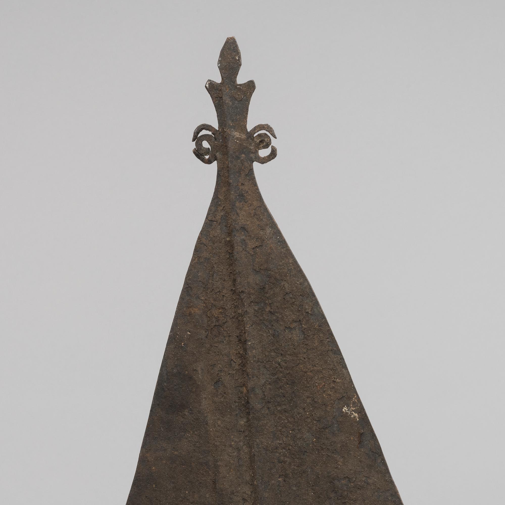 BETALNINGSMEDEL / SPJUTSPETS, Mbole, DR Kongo.