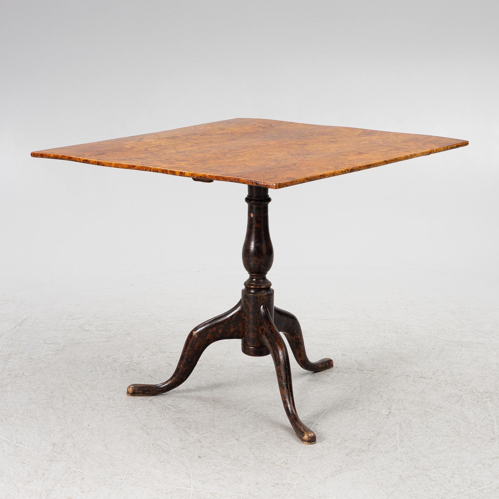 Fällbord,  av Jacob Sjölin (mästare i Köping och Kungsör 1767-85).