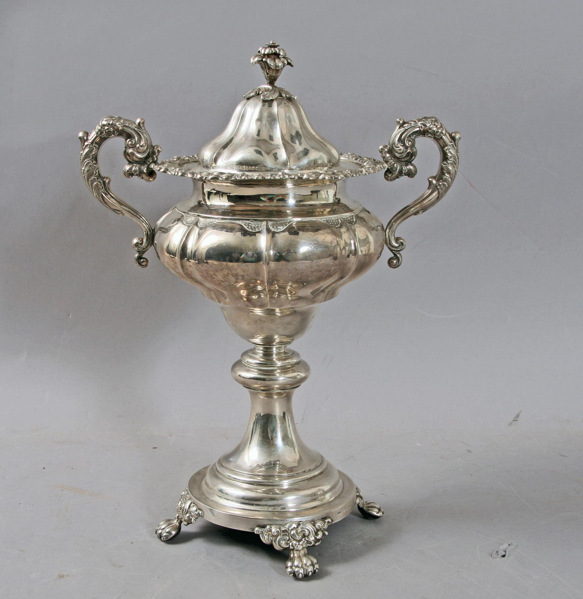 SOCKERSKÅL, silver, nyrokoko, Lars Larsson & C:o 1848, vikt 696g.
