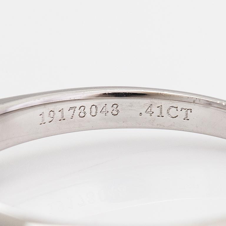 Tiffany & Co, Ring, platina och diamant ca 0.41 ct. Märkt Tiffany & Co, 19178048.