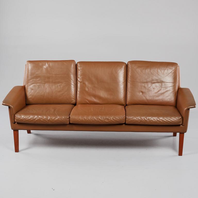 SOFFA samt FÅTÖLJ, Bramin, Danmark, 1900-talets tredje kvartal.