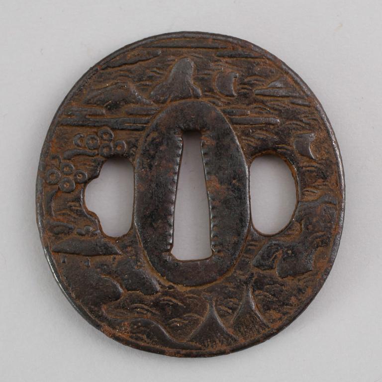 TSUBA, järn, Soyo, tidig Edo, (Edo 1603-1868), signerad.