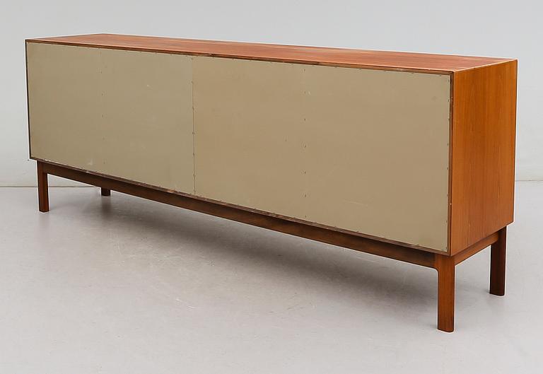 SIDEBOARD, Ajfa, Tibro, 1900-talets andra hälft.