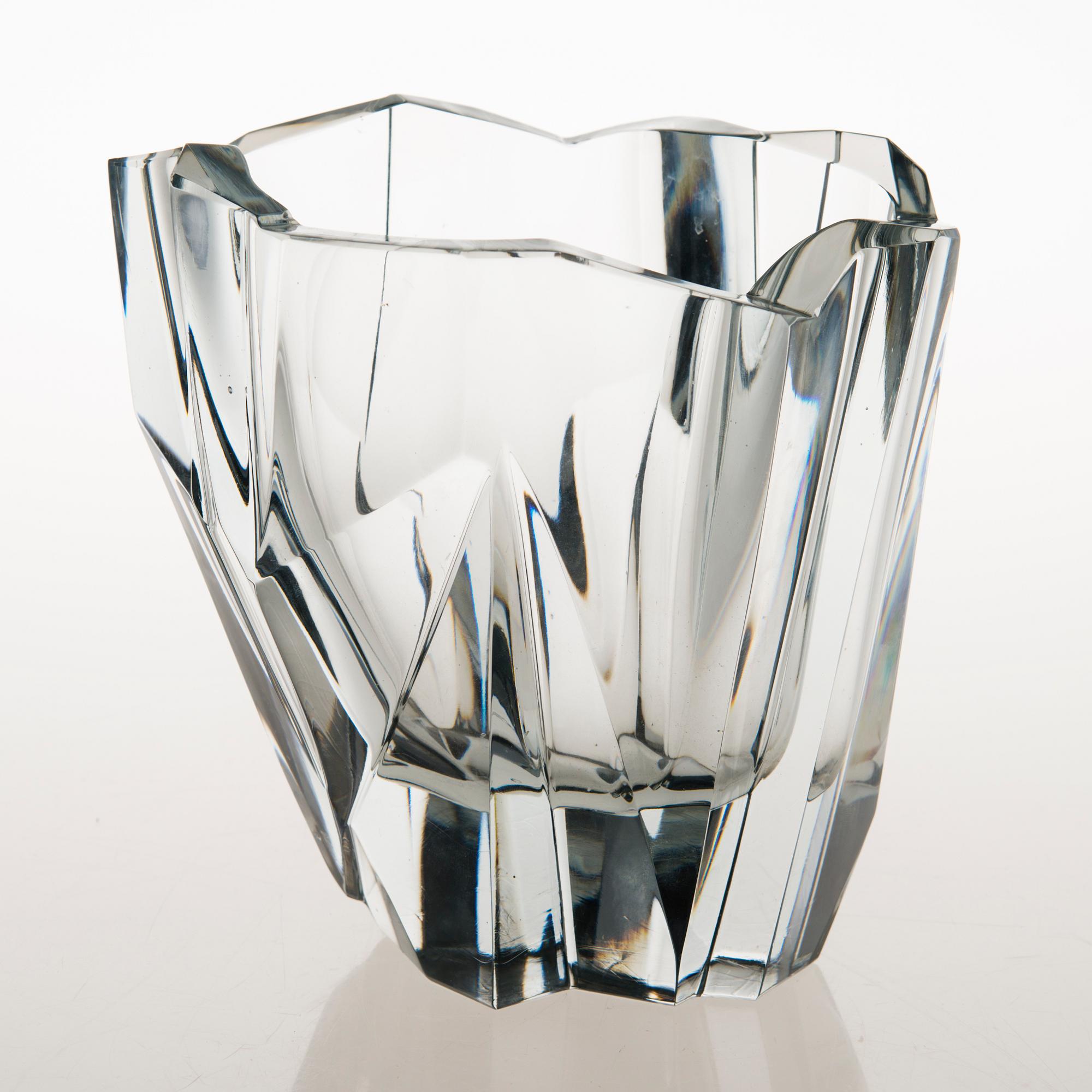 TAPIO WIRKKALA, an 'Iceberg' vase signed Tapio Wirkkala 3825.