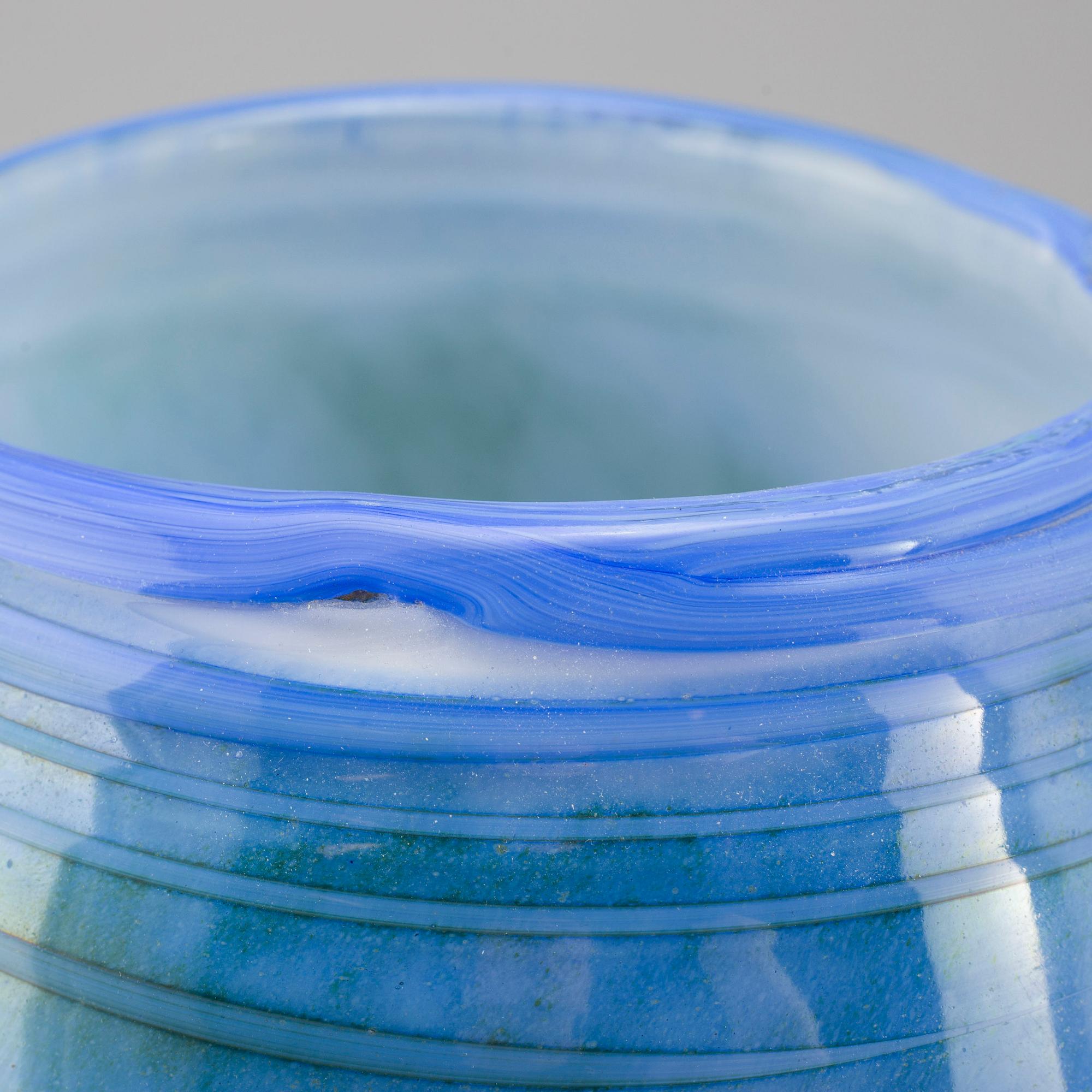 GOLVVAS, glas, Maud Bugge, Hadeland glasbruk Norge, 2001.