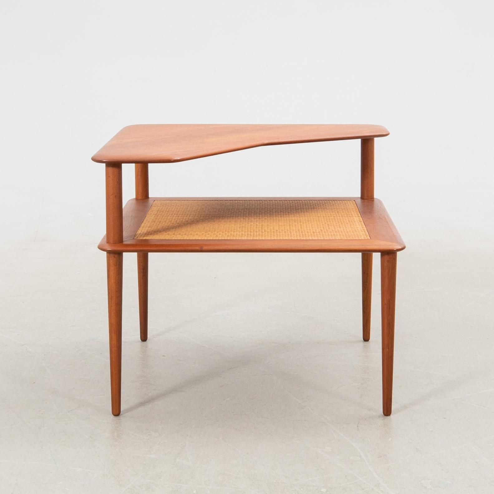 Peter Hvidt & Orla Mølgaard Nielsen, coffee table, "Minerva", France & Son, Denmark, 1960s.