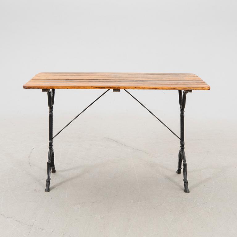 A two pcs Btarums bruks garden suit later part of the 20th century.