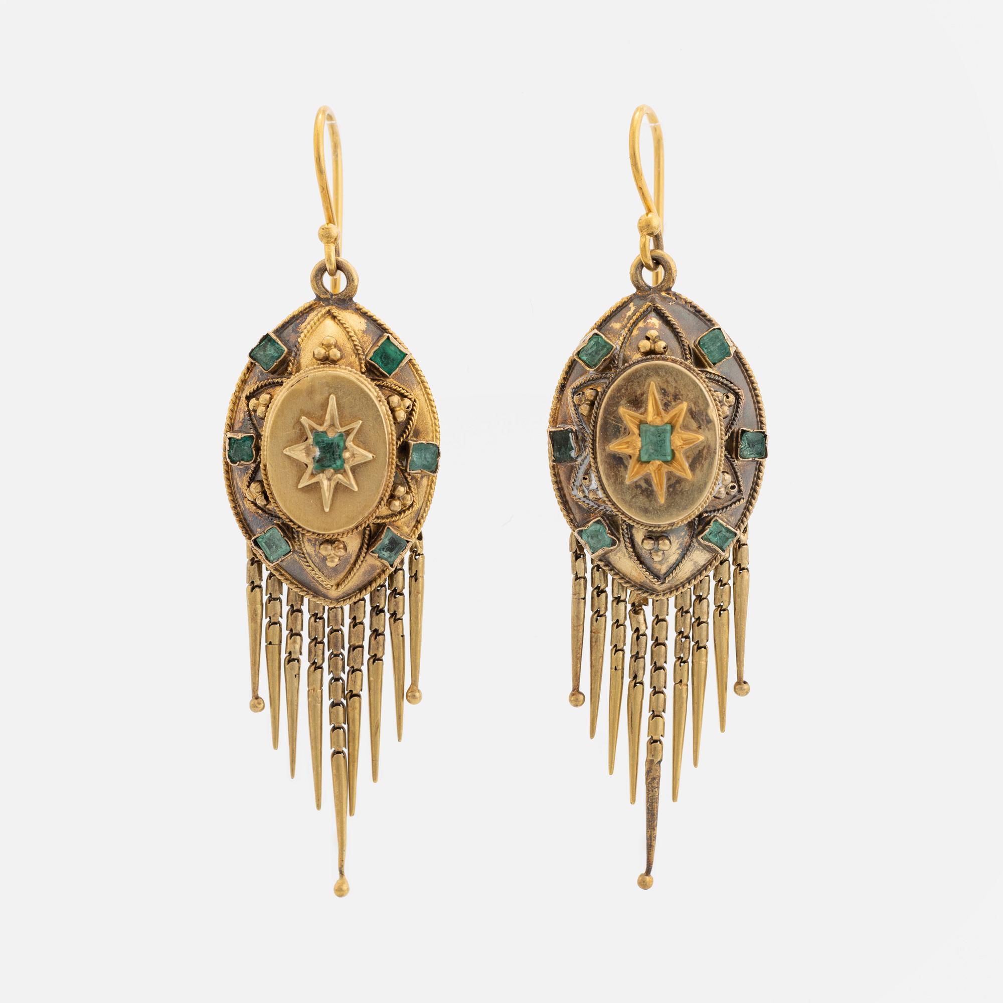 Gold and emerald earrings, 1800's.