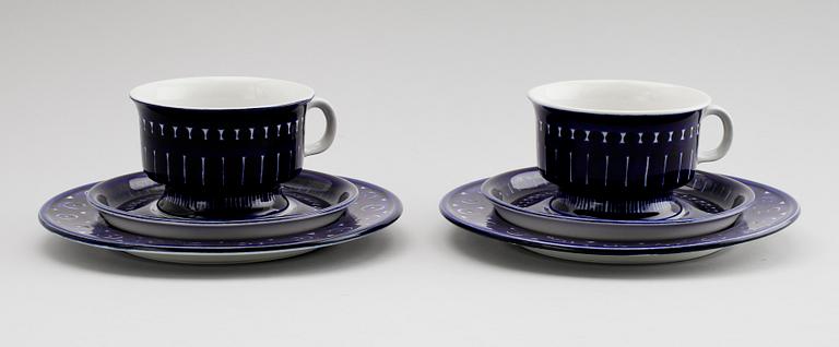 TE-/KAFFESERVIS, 24 del, porslin, "Valencia", Ulla Procopé, Arabia, Finland.