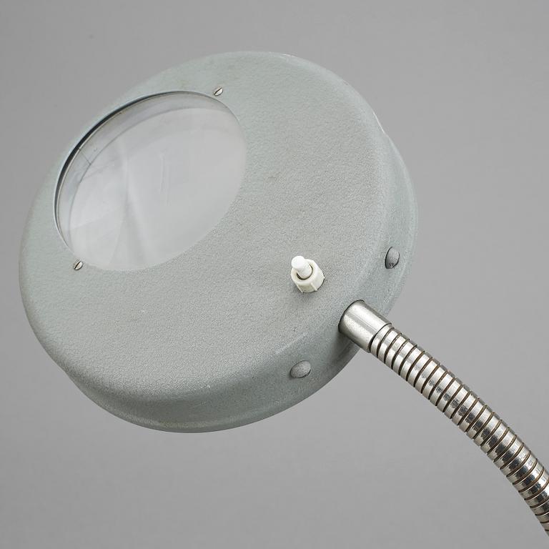 SKRIVBORDSLAMPA, industri, omkring 1900-talets mitt.