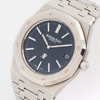 Audemars Piguet, Royal Oak, "Jumbo" Extra-Thin.