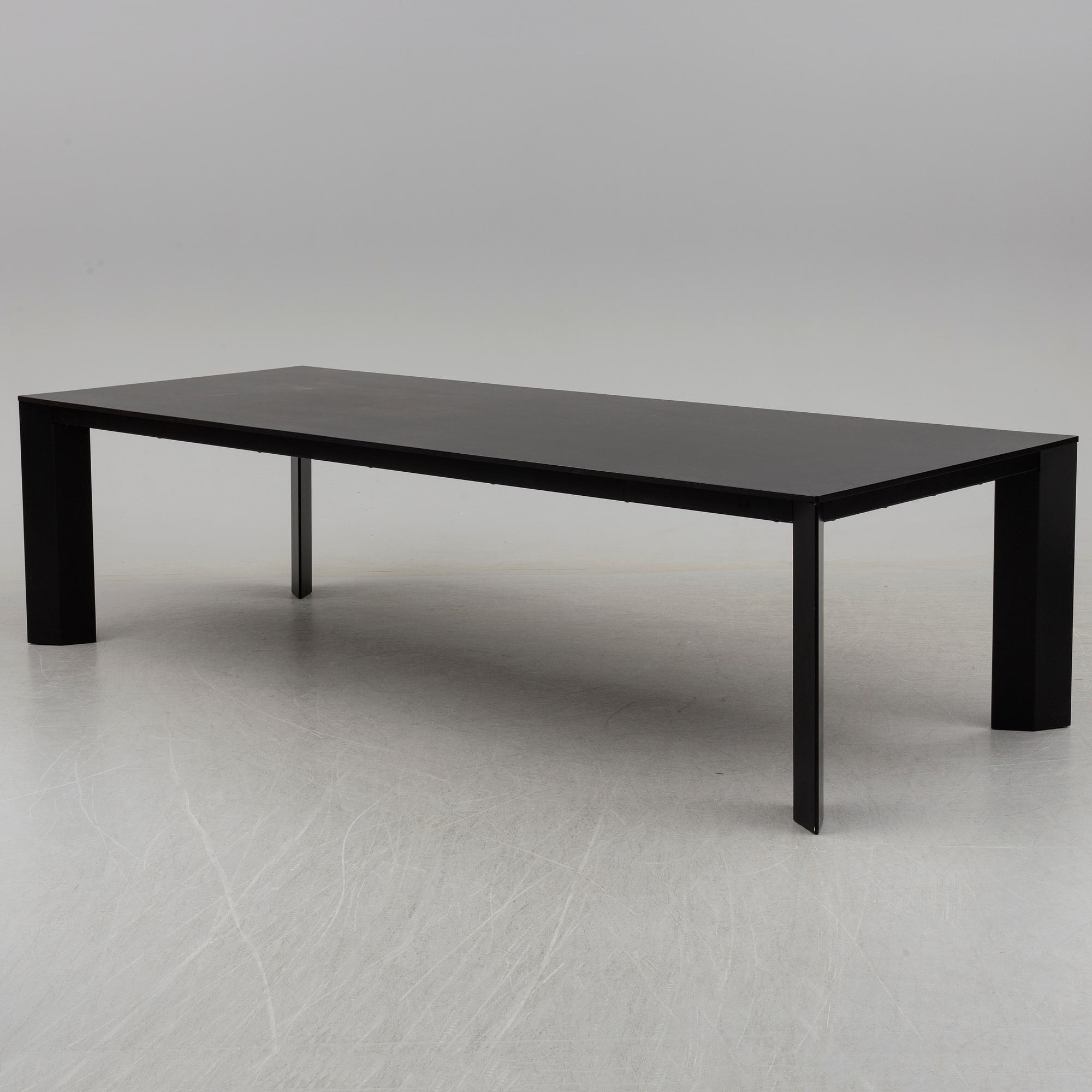 PIERO LISSONI, matbord, för Porro, italien, 2008.