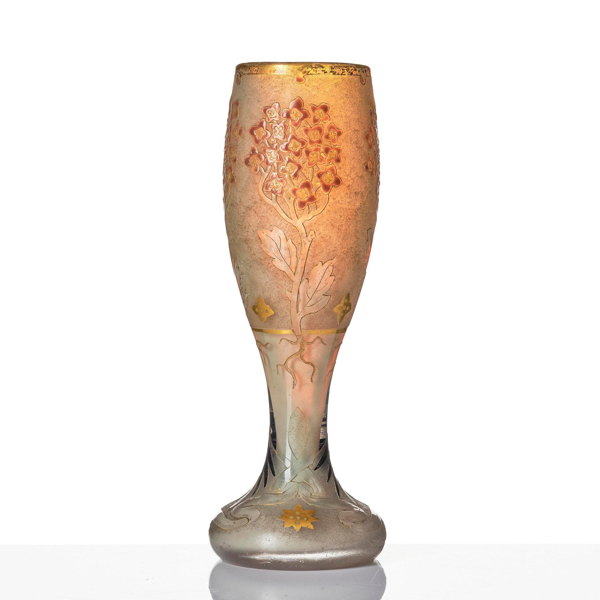 Daum Frères, an Art Nouveau cameo glass vase, Nancy, France.