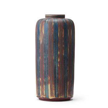 121. Wilhelm Kåge, a 'Farsta' stoneware vase, Gustavsberg studio 1956.