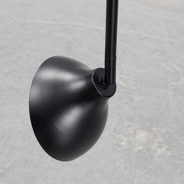 Taklampa, "Chift" Globen Lighting, modern tillverkning.