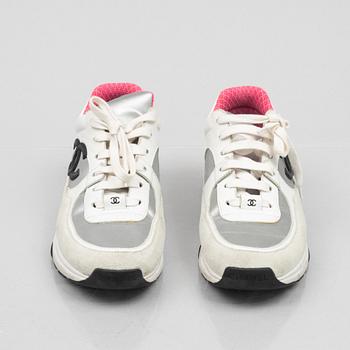 Chanel, sneakers, size 38.