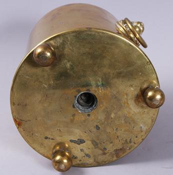 DEKORERAD KANONHYLSA, mässing, Tyskland, 1900-talets första hälft.