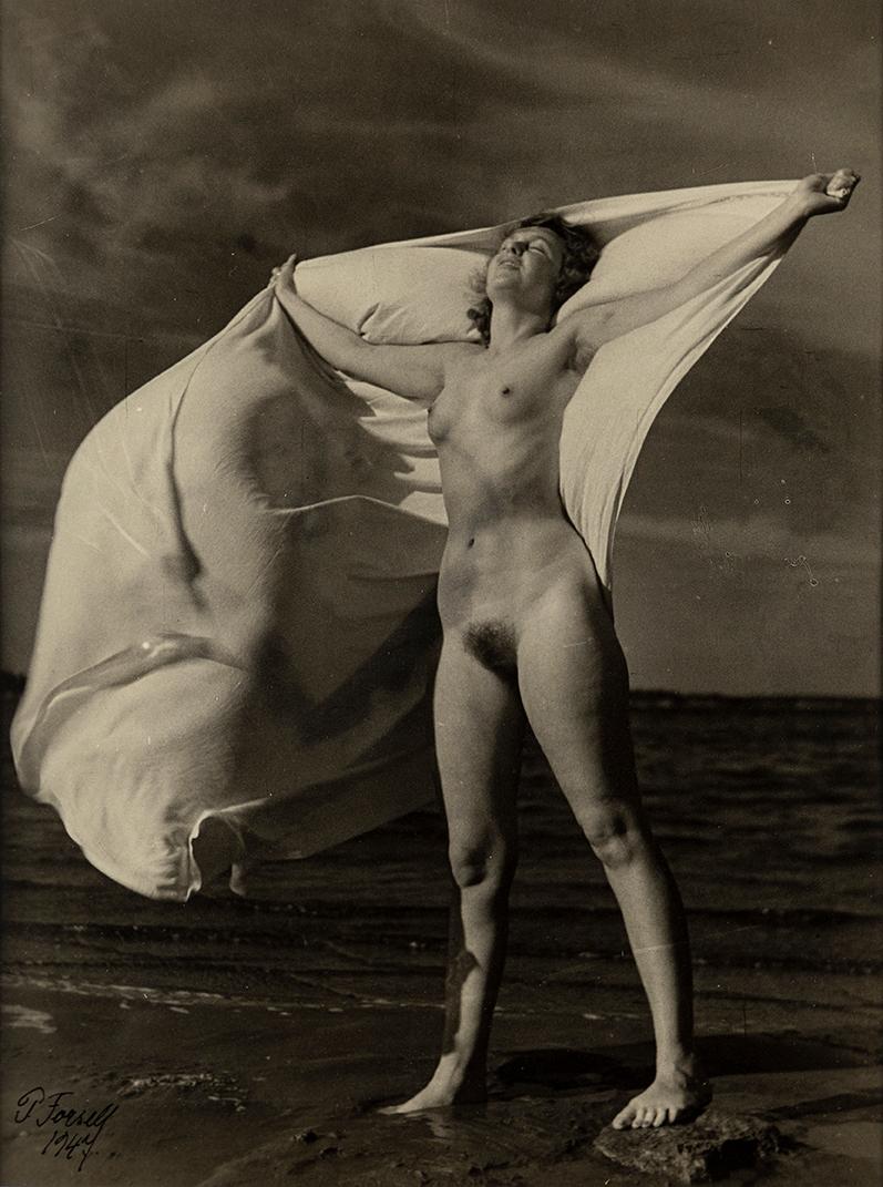 PER FORSELL, silvergelatinfotografi, signerad och daterad 1947.