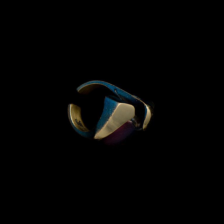 BJÖRN WECKSTRÖM, A RING Scarab, flame bronze, Lapponia.