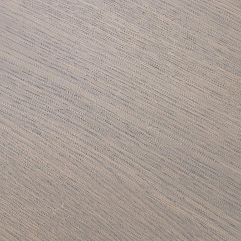 Van Rossum, "Low dining table", contemporary production.