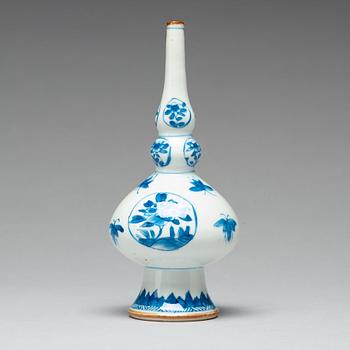 VATTENDROPPARE, porslin. Qingdynastin, Kangxi (1662-1722).